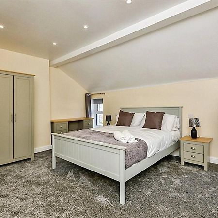 Beautiful Townhouse In Моркамб Екстериор снимка